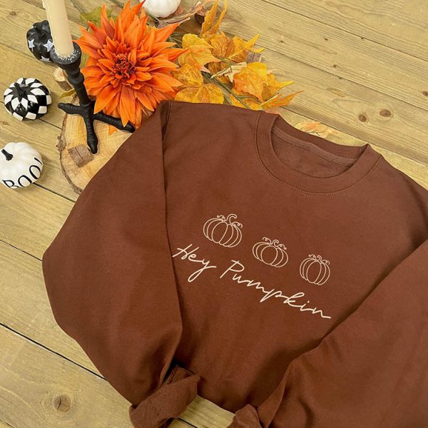 Hey Pumpkin Slogan Sweatshirt in Chocolate Fudge Brownie