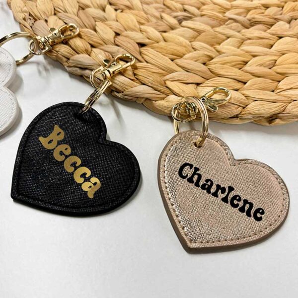 Retro Heart Keyring With Name in Black and Rose Gold